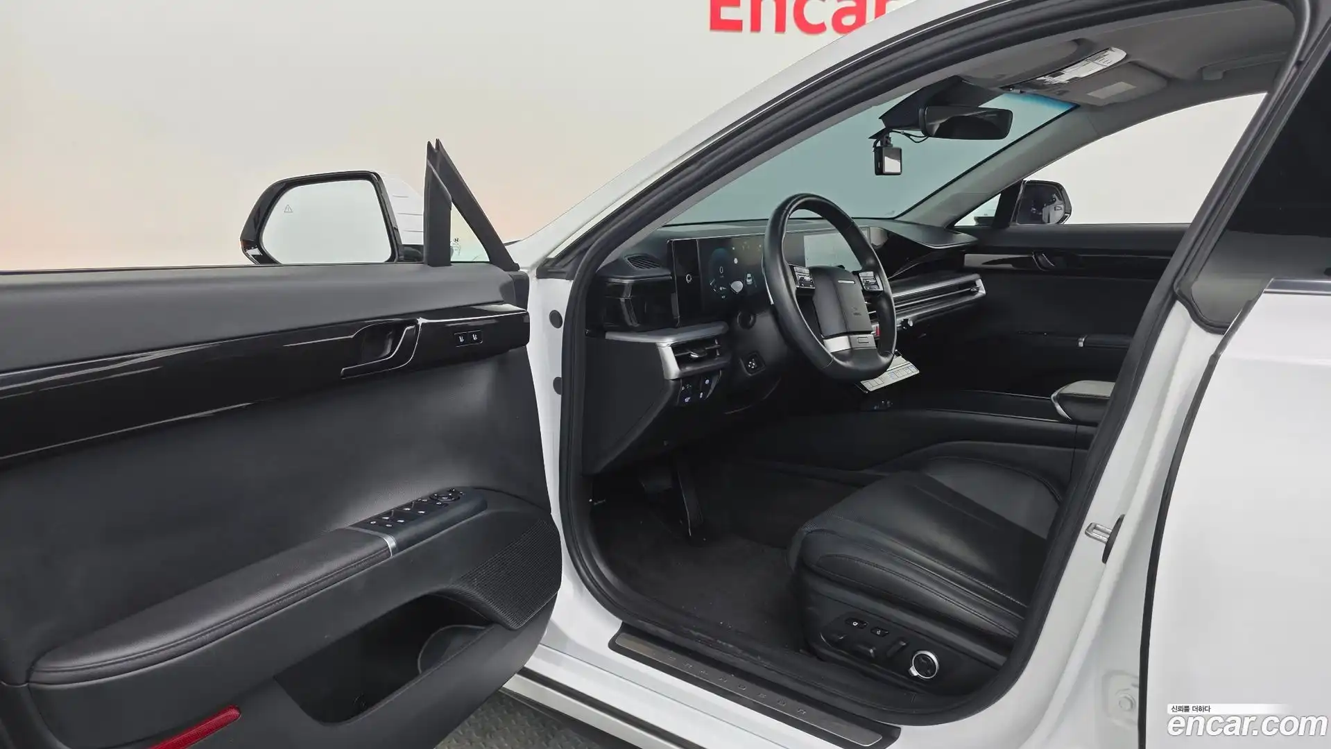 Grandeur Hyundai 2023.3-INNER-010