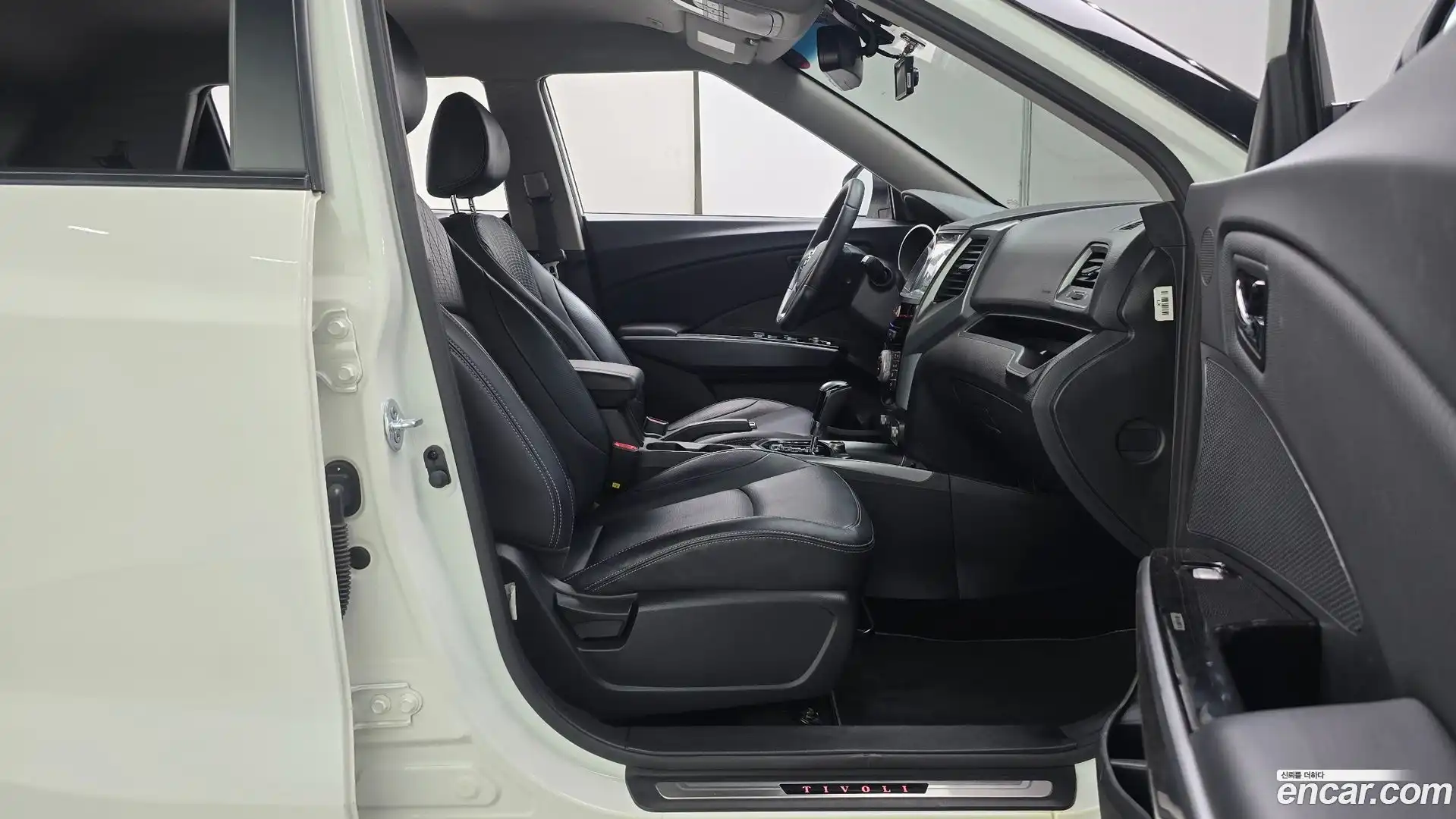TIBOLI KG Mobility 2018.4-INNER-036