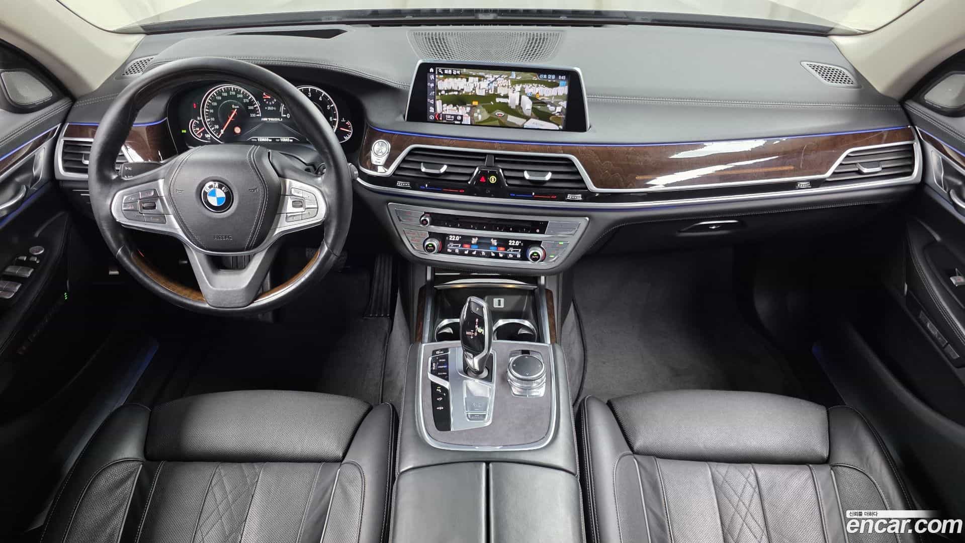 7-Series BMW 2016.6-INNER-007