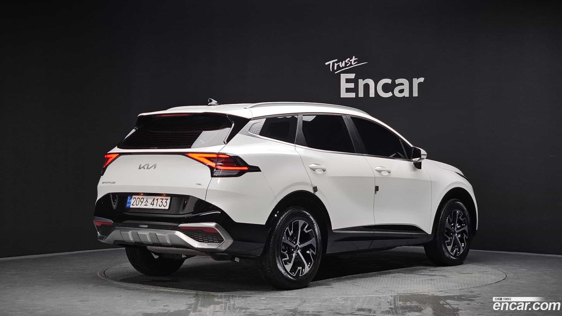 Sportage Kia 2023.4-OUTER-002