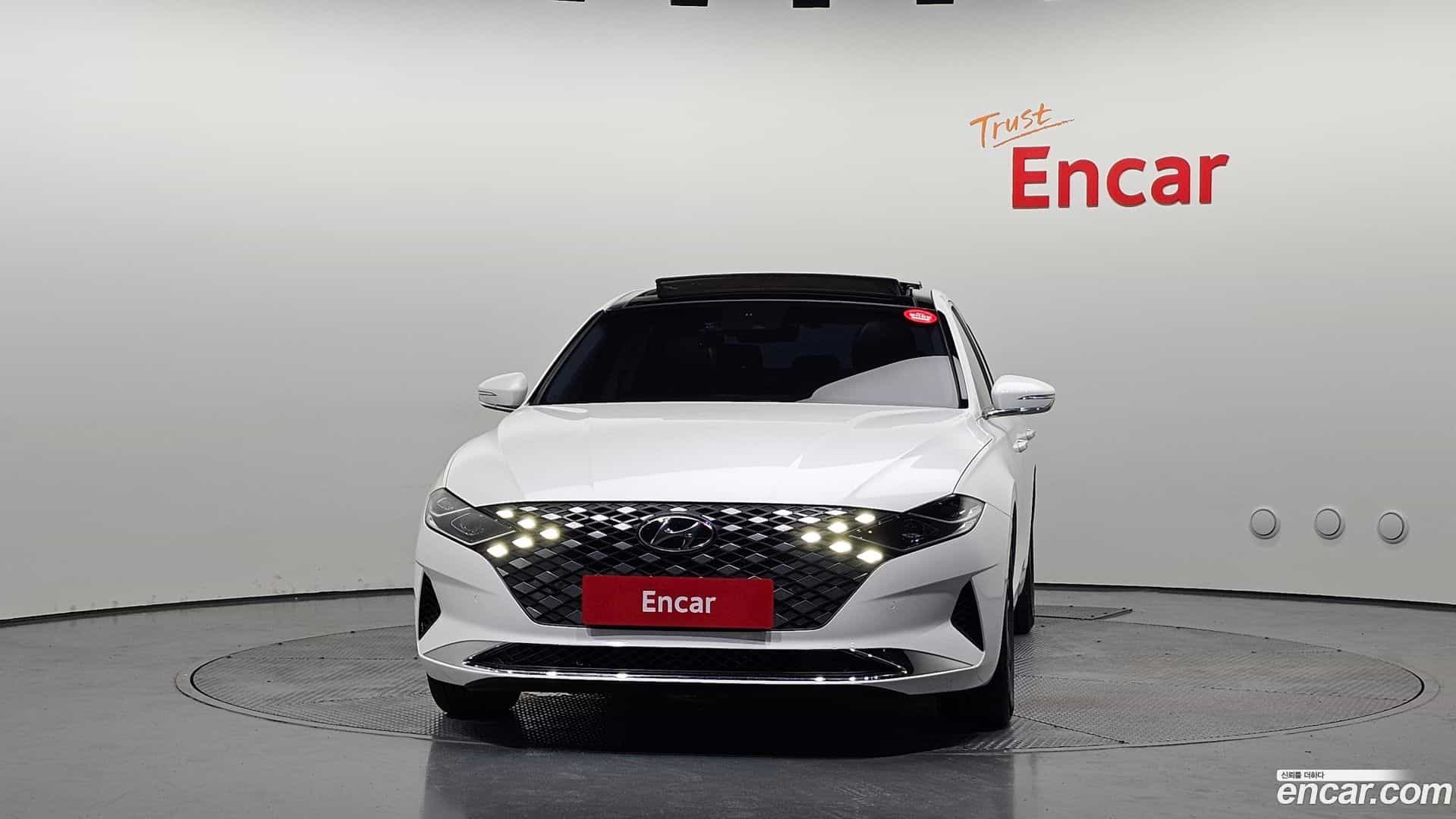 Grandeur Hyundai 2020.6-OUTER-003