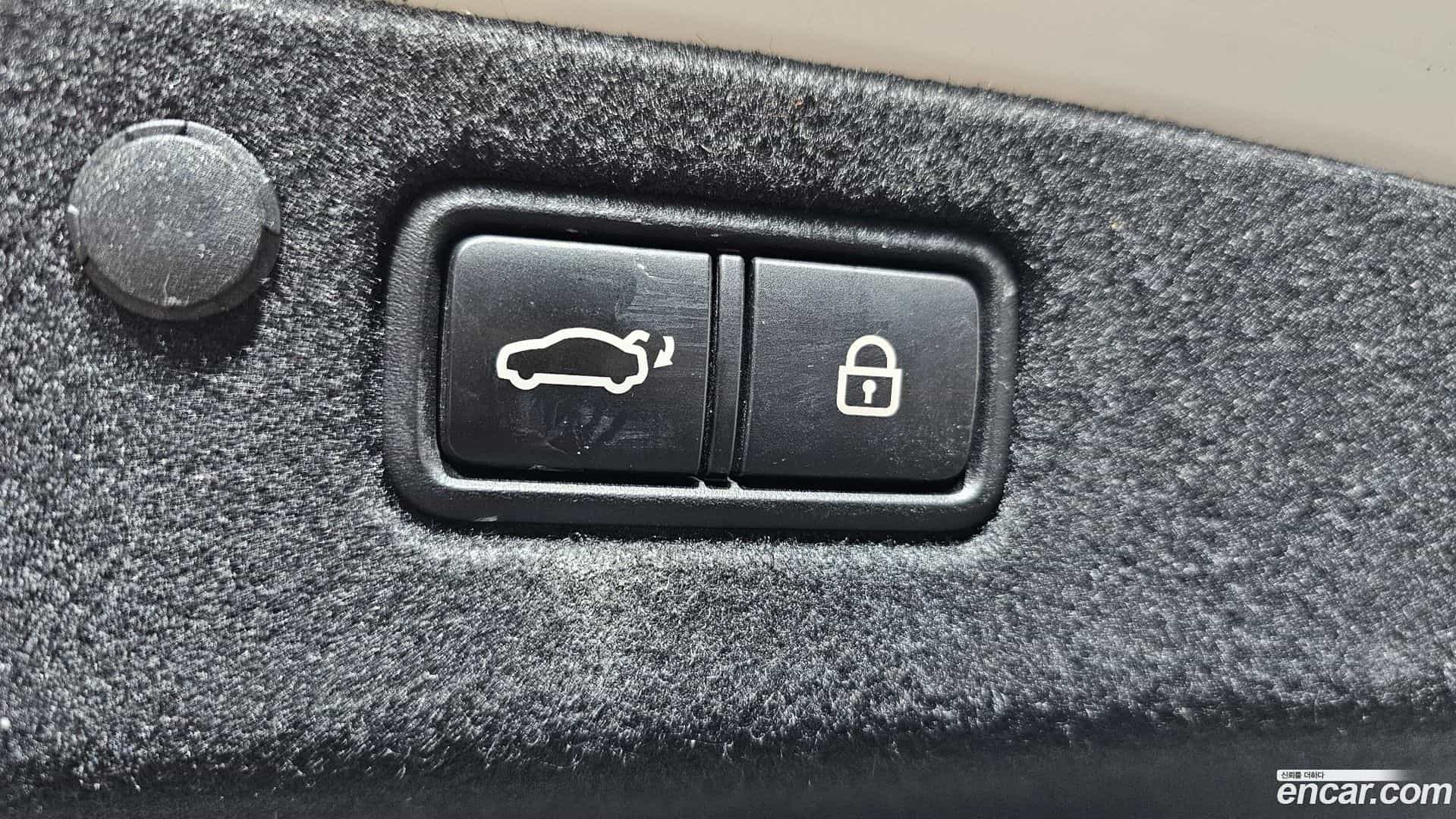 Grandeur Hyundai 2020.6-OPTION-024