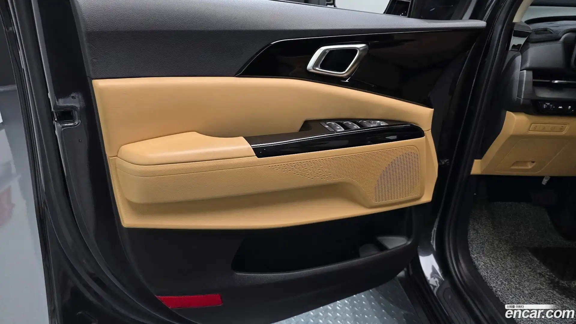 Canival Kia 2021.10-INNER-035