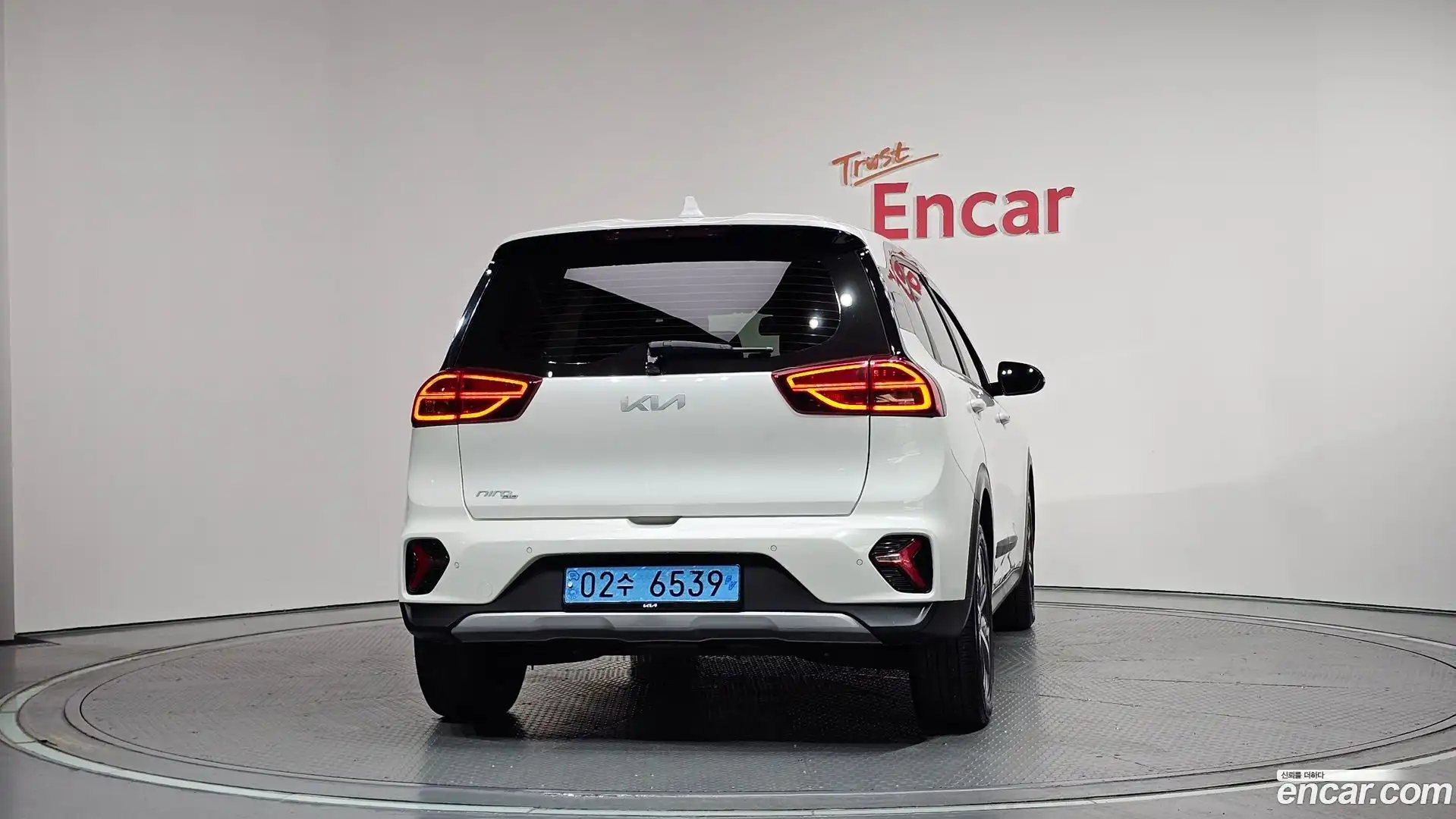 Niro Kia 2022.5-OUTER-004