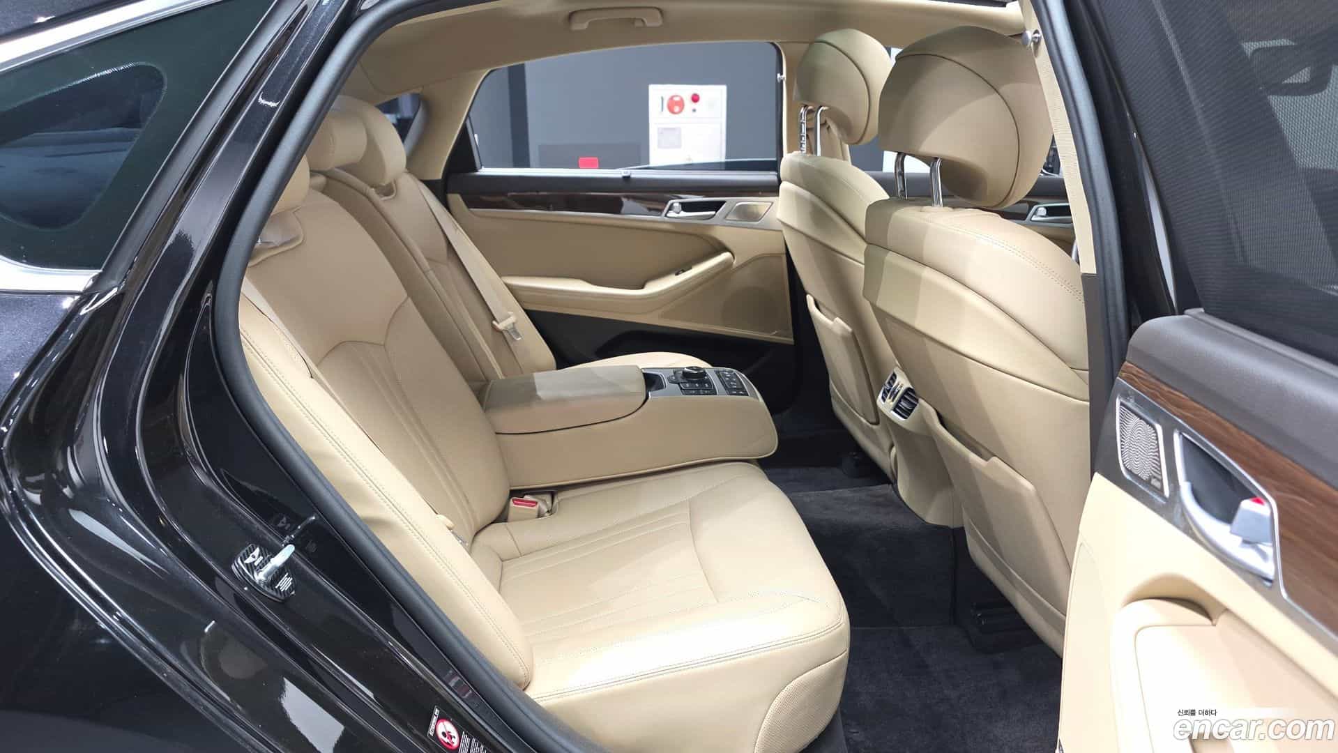 G80 Genesis 2018.5-OPTION-016