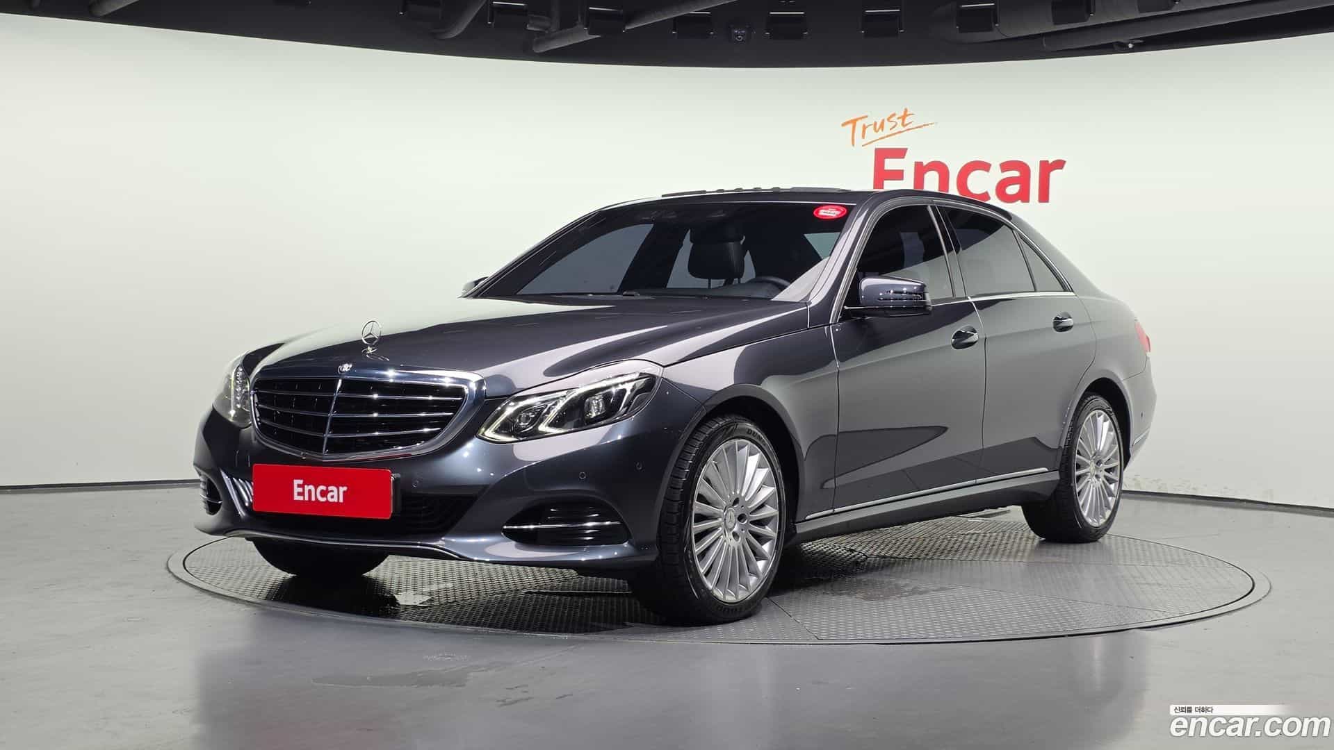 E-Class Mercedes-Benz 2016.0-OUTER-001