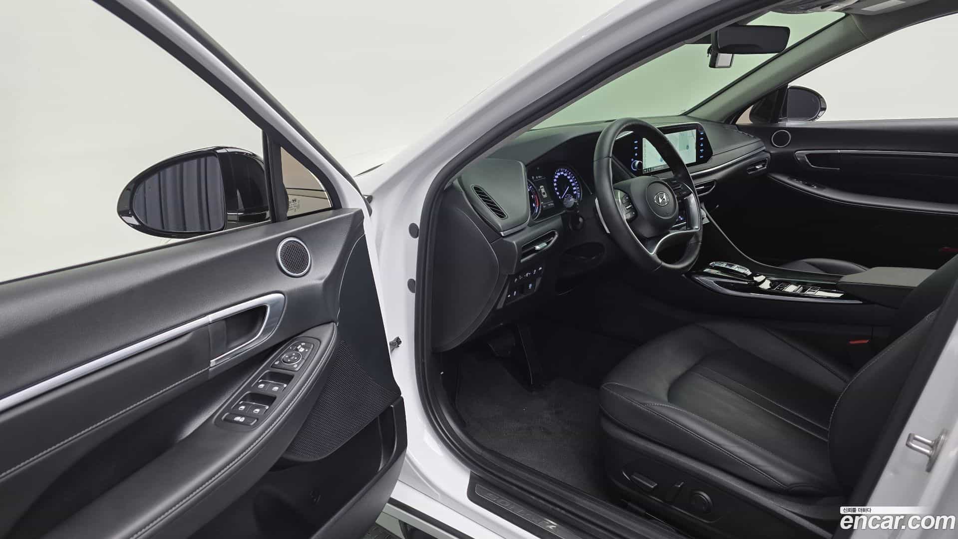Sonata Hyundai 2022.7-OPTION-015