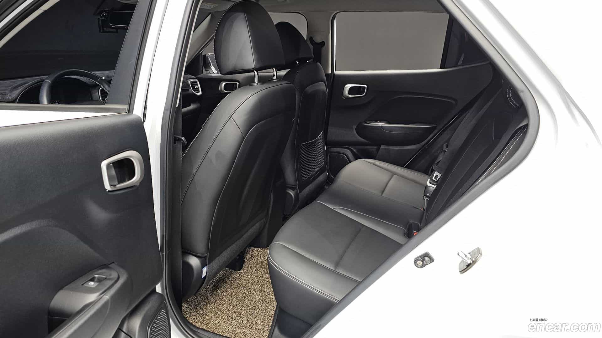 Venue Hyundai 2021.10-OPTION-015