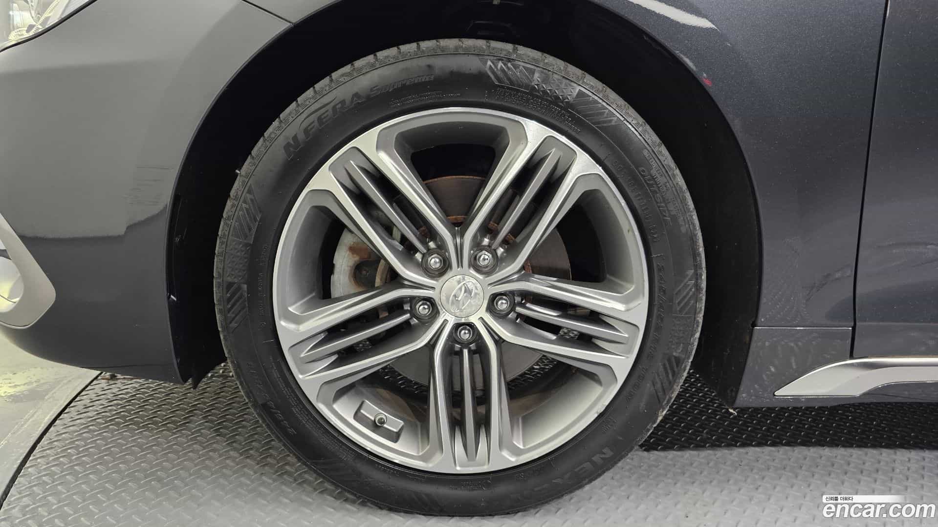 Grandeur Hyundai 2018.7-OUTER-005