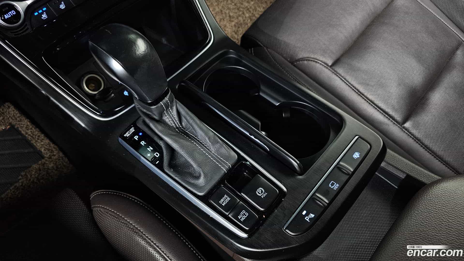 Grandeur Hyundai 2018.7-INNER-009