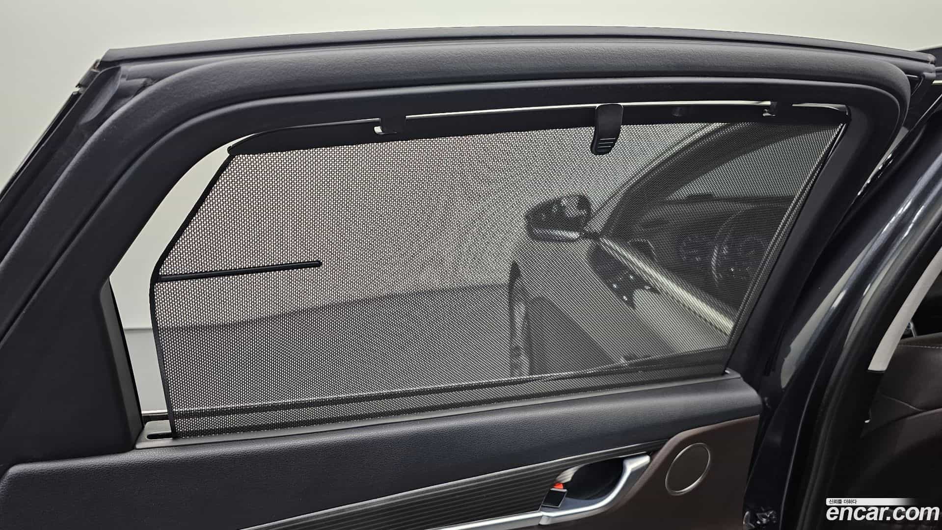Grandeur Hyundai 2018.7-OPTION-023