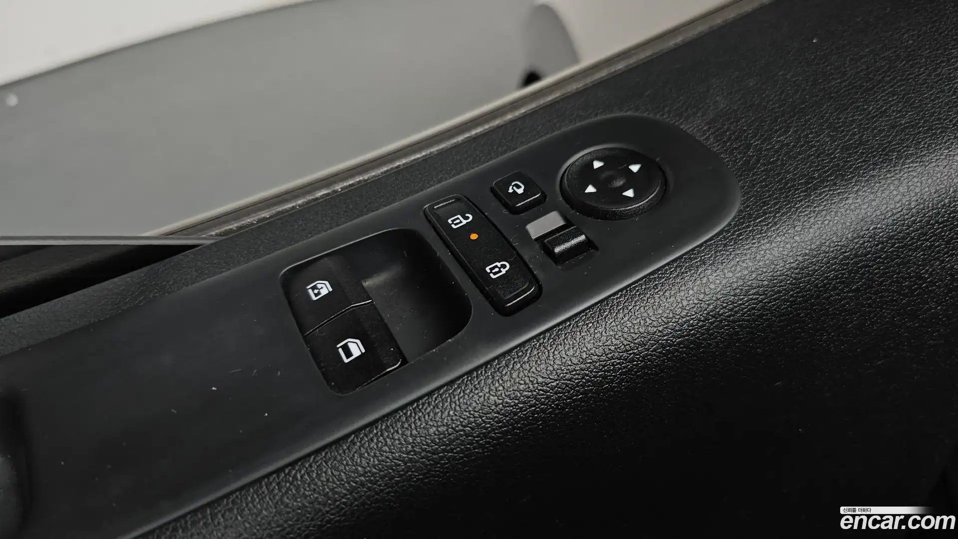 Staria Hyundai 2024.4-OPTION-021