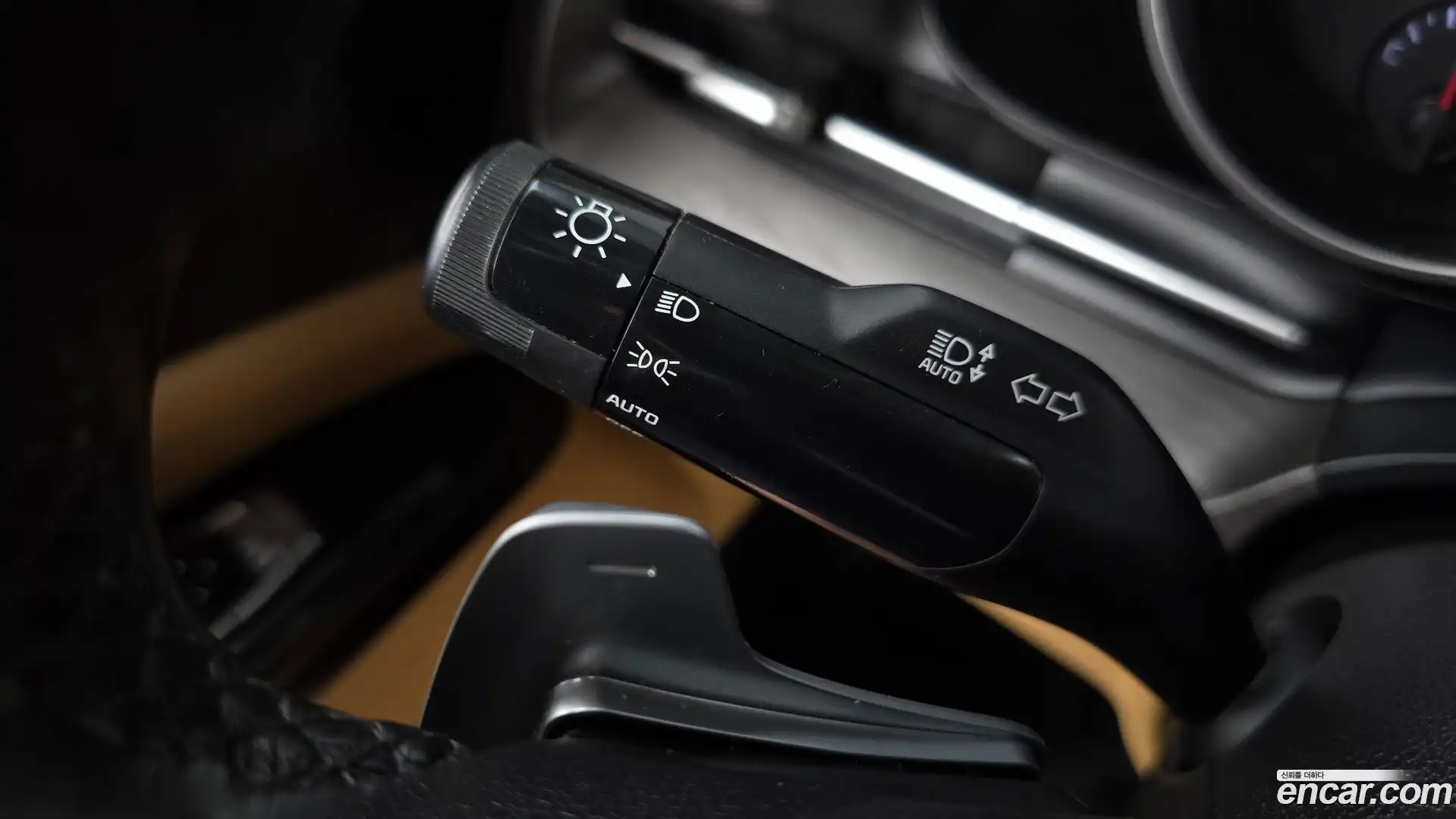 Canival Kia 2020.9-OPTION-043