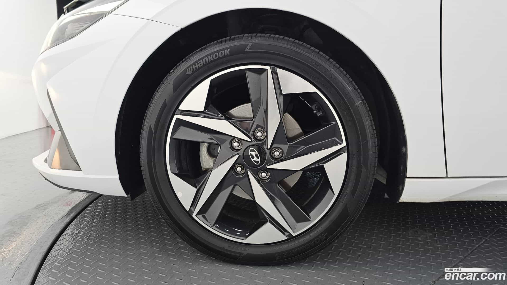 AVANTE Hyundai 2022.4-OUTER-005