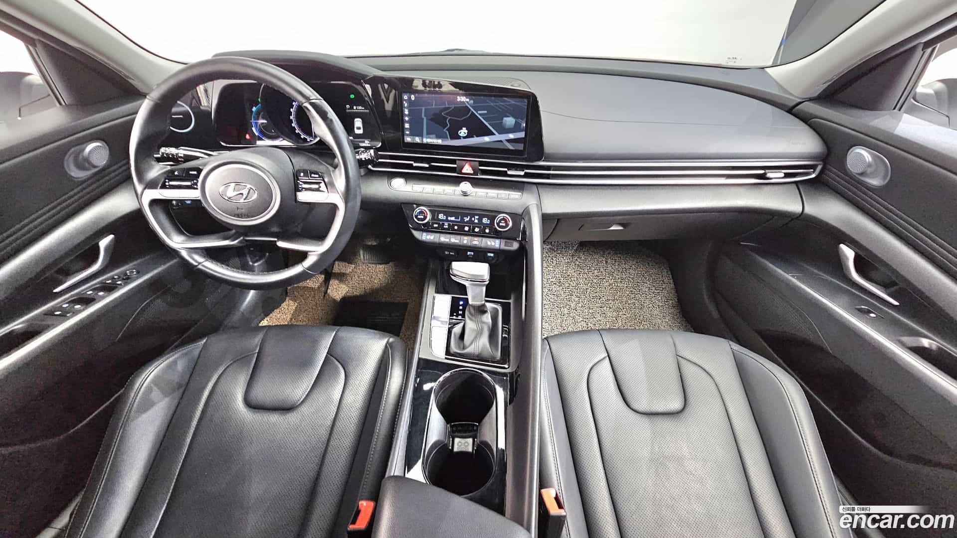 AVANTE Hyundai 2022.4-INNER-007