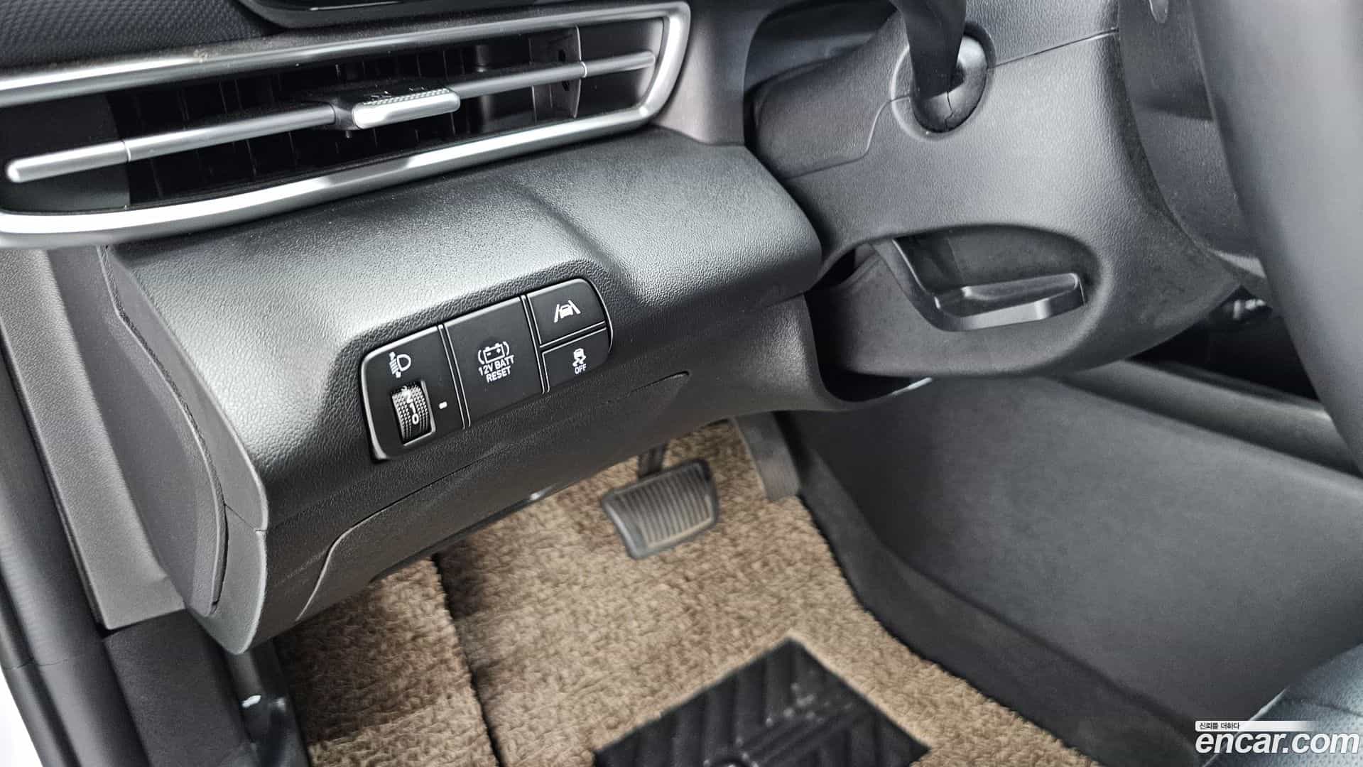 AVANTE Hyundai 2022.4-OPTION-021