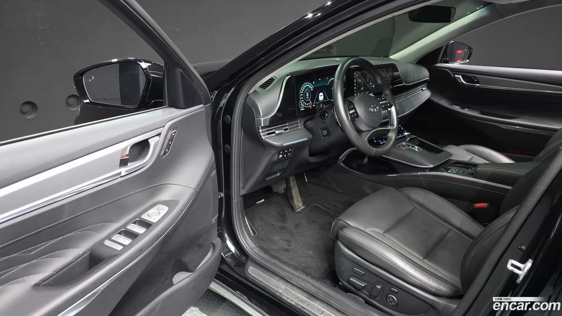 Grandeur Hyundai 2022.5-INNER-010