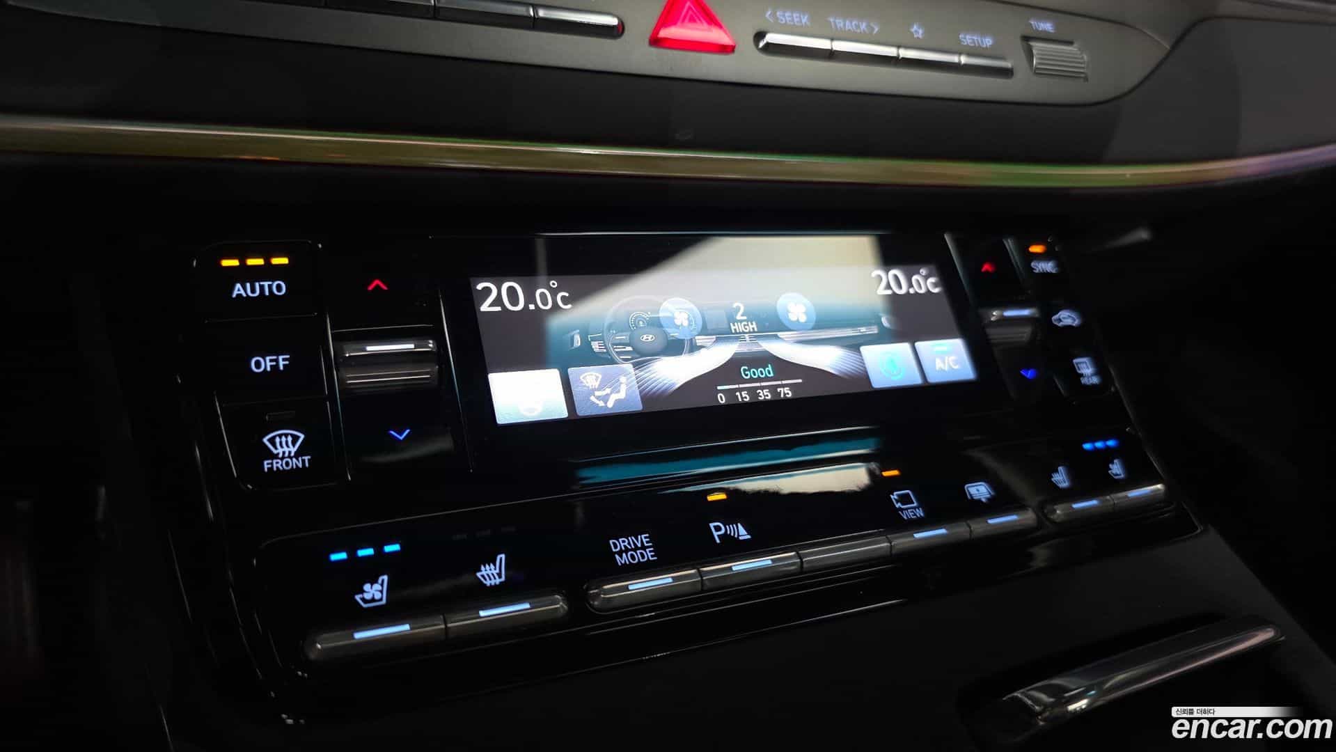 Grandeur Hyundai 2022.5-OPTION-020