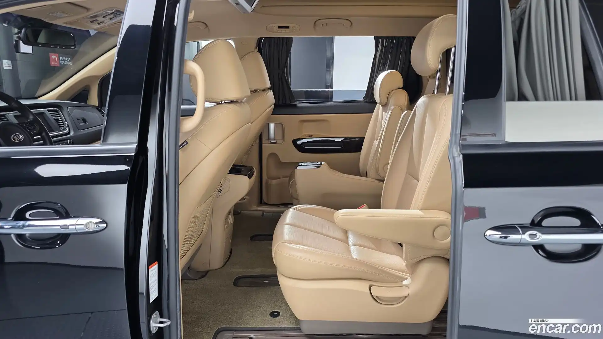 Canival Kia 2019.10-OPTION-016