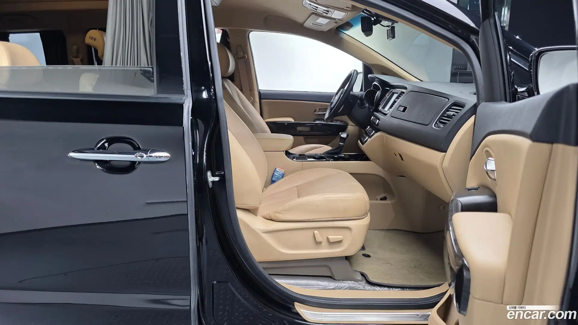 Canival Kia 2019.10-INNER-036