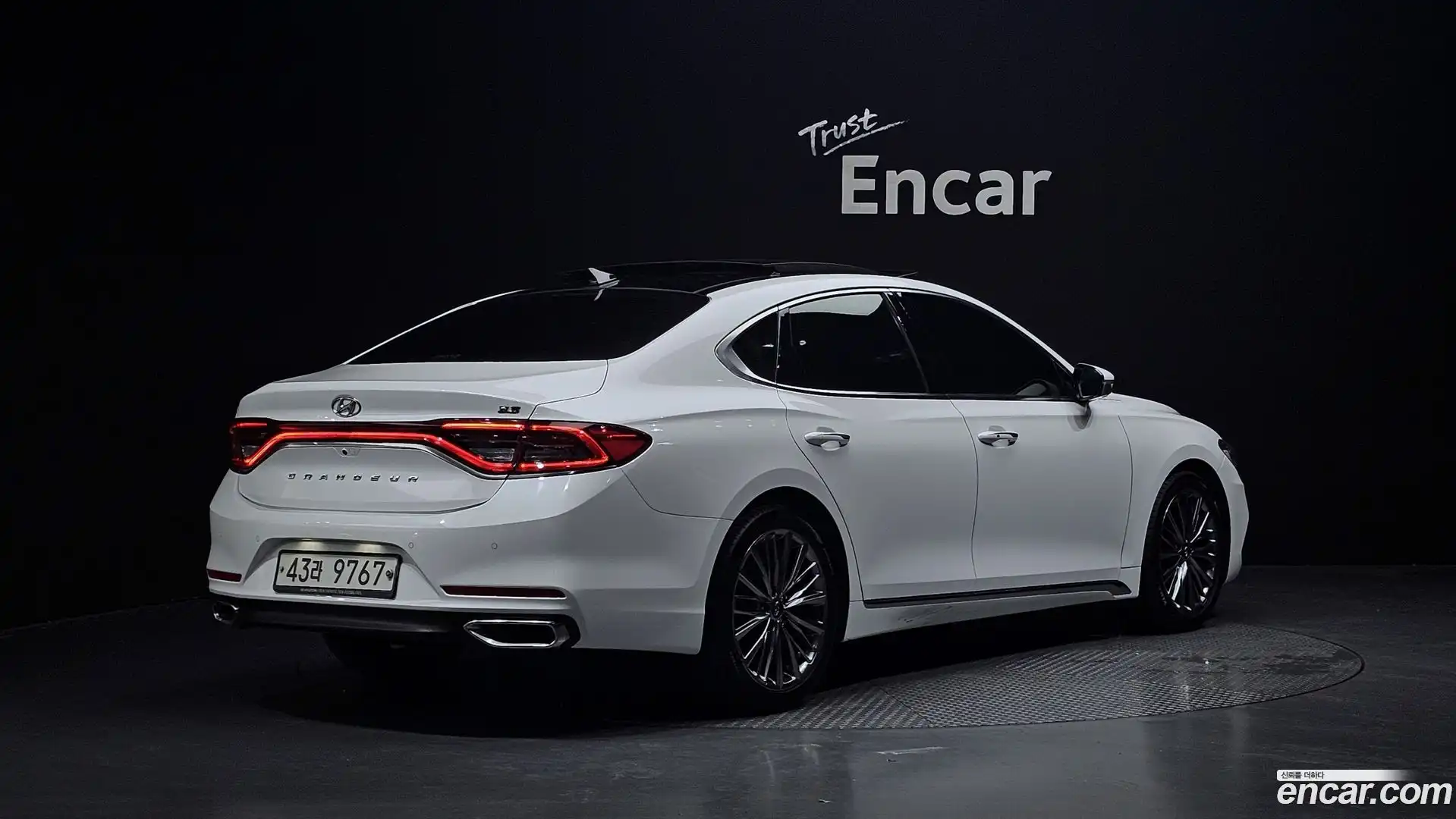 Grandeur Hyundai 2019.2-OUTER-002