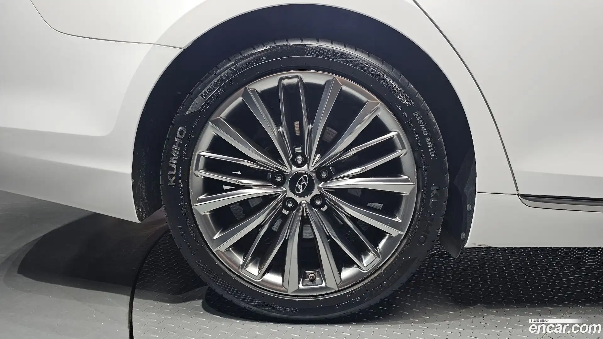 Grandeur Hyundai 2019.2-OUTER-005