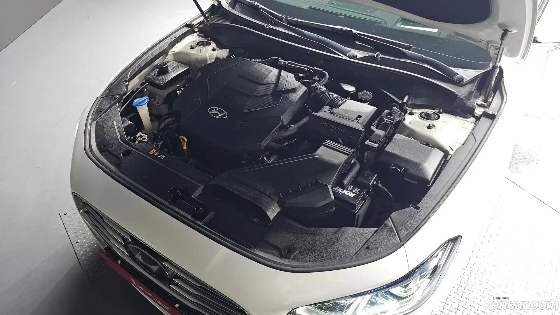 Grandeur Hyundai 2019.2-OUTER-006