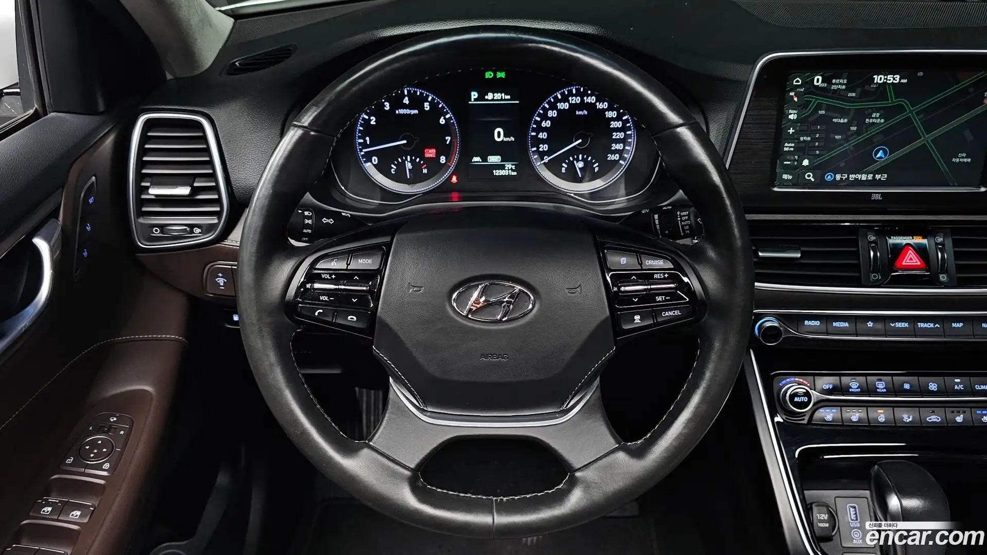 Grandeur Hyundai 2019.2-OPTION-017