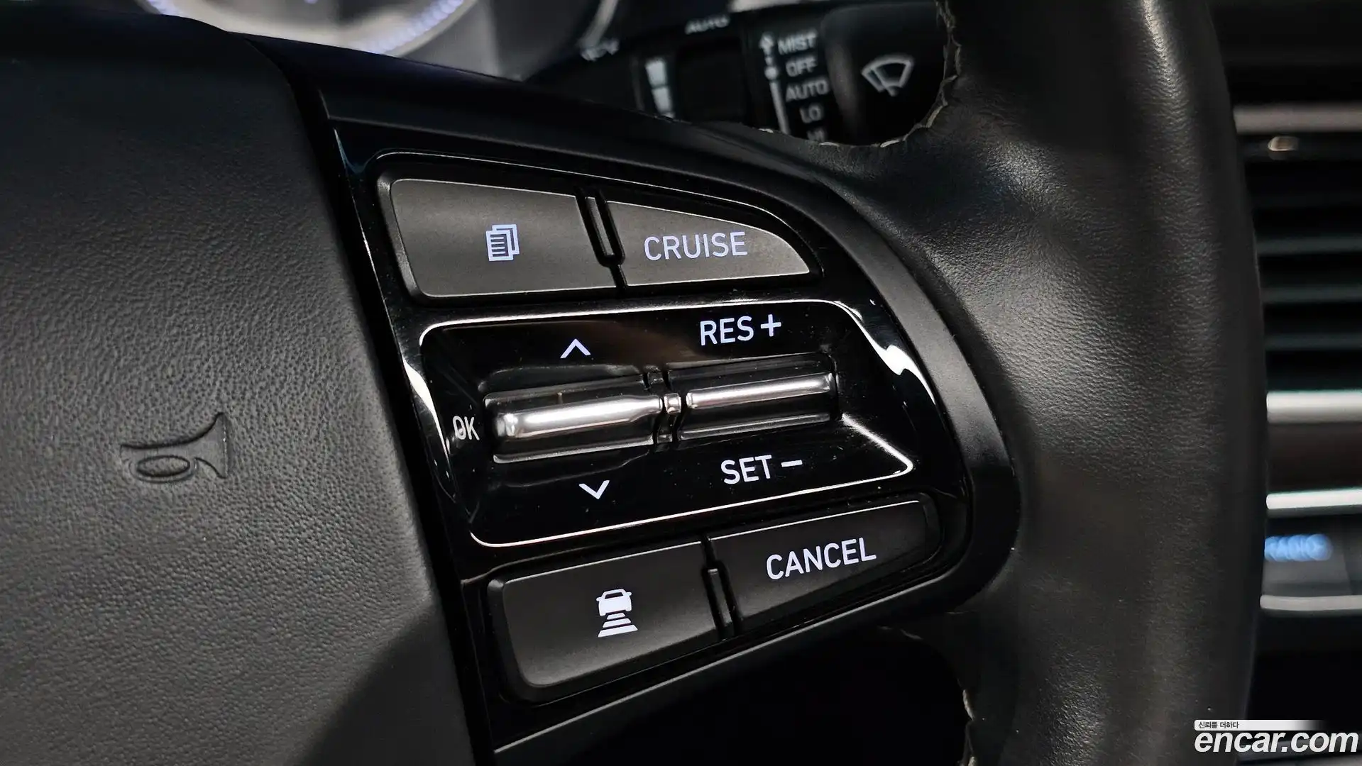 Grandeur Hyundai 2019.2-OPTION-018