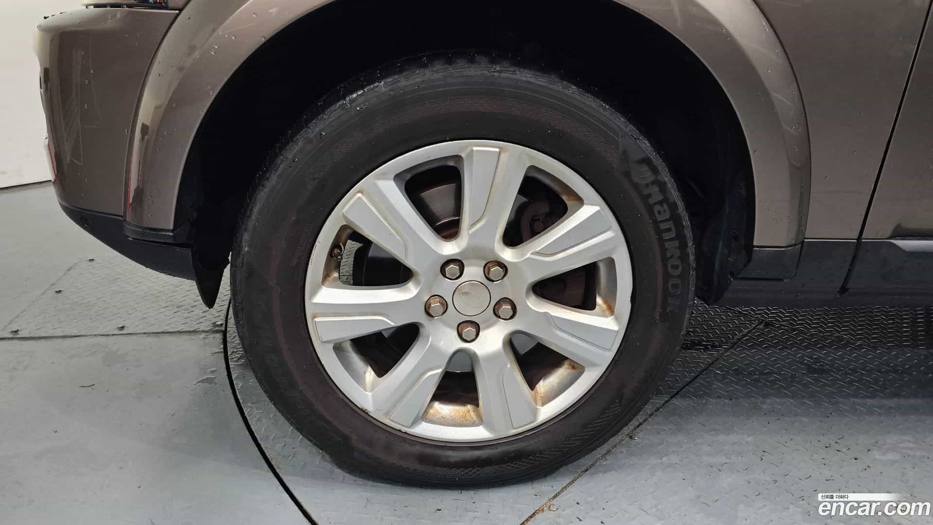 Discovery Land Rover 2014.11-OUTER-005