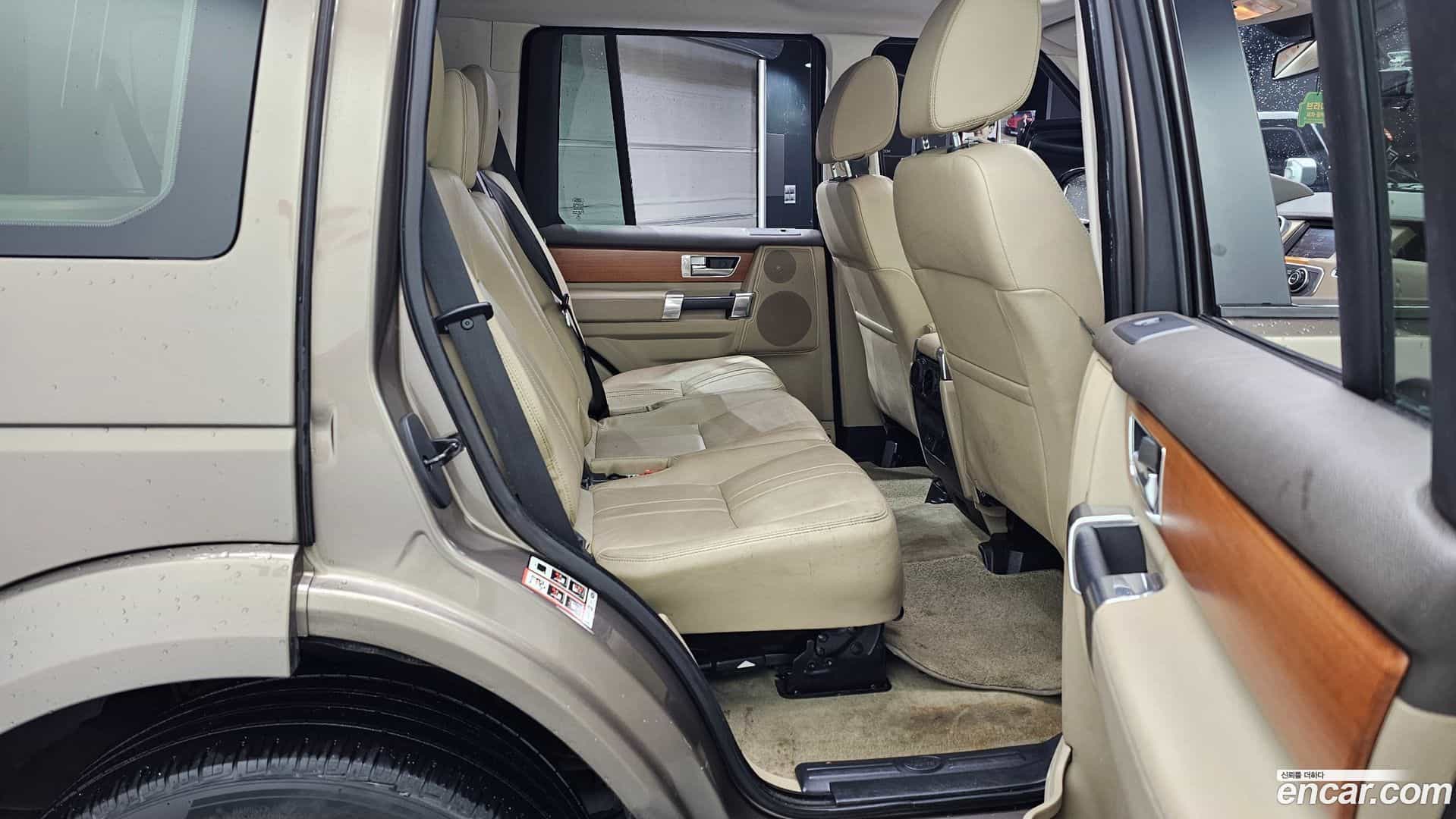 Discovery Land Rover 2014.11-OPTION-016
