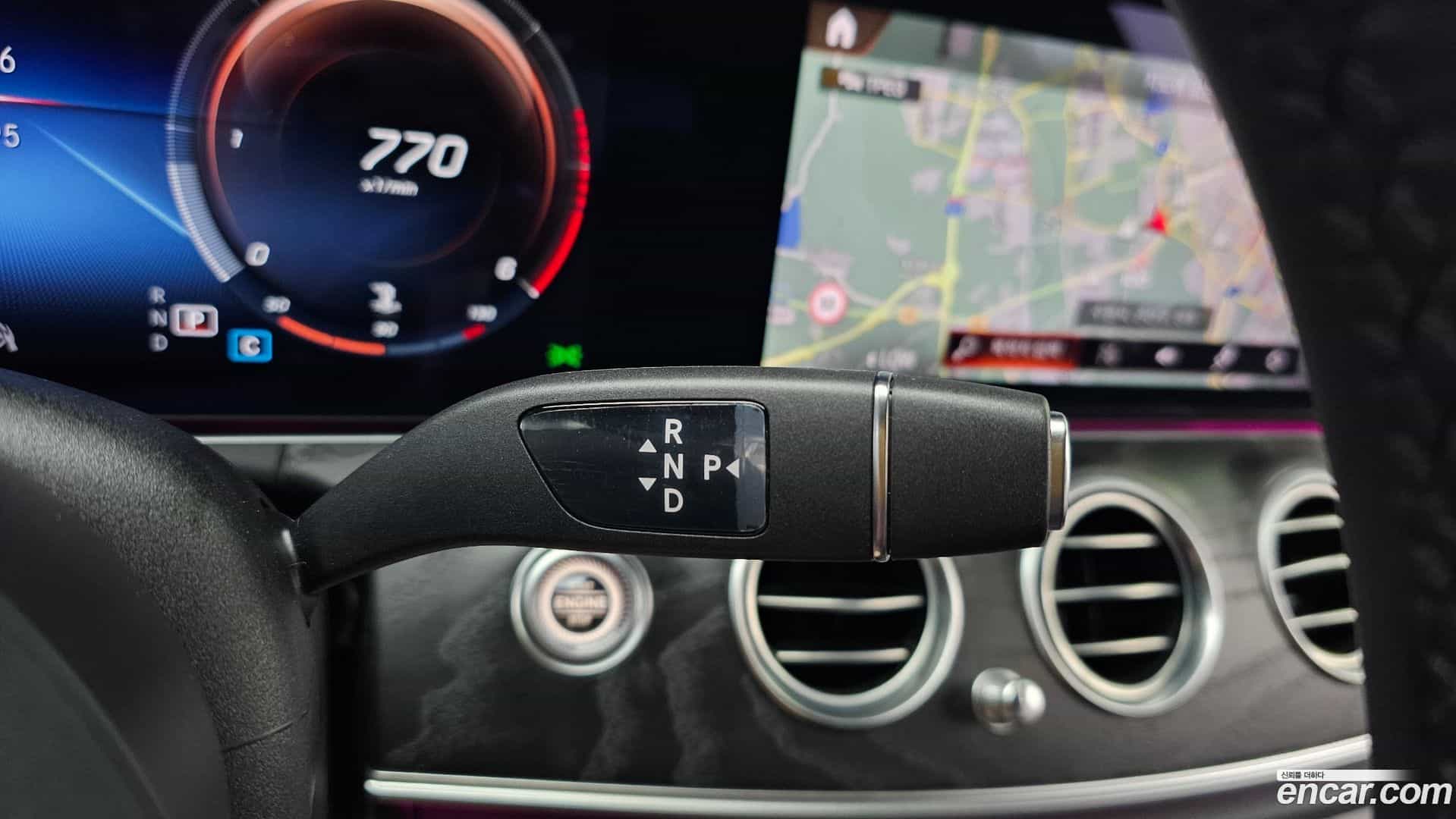 E-Class Mercedes-Benz 2021.6-INNER-009
