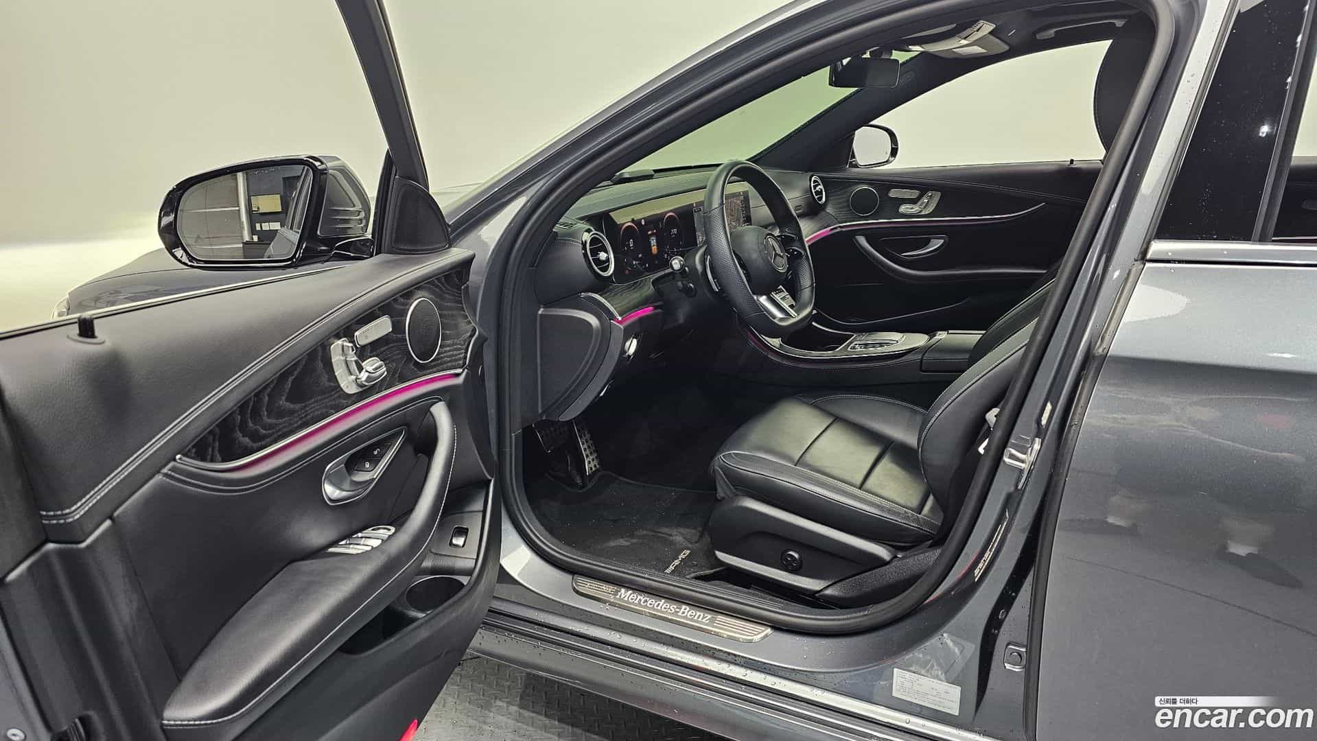 E-Class Mercedes-Benz 2021.6-INNER-010