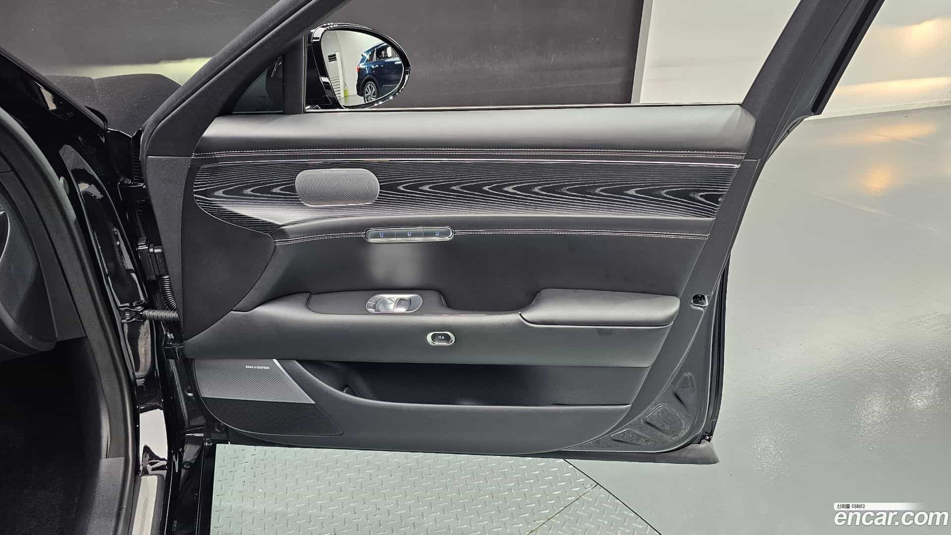 G90 Genesis 2022.4-INNER-034