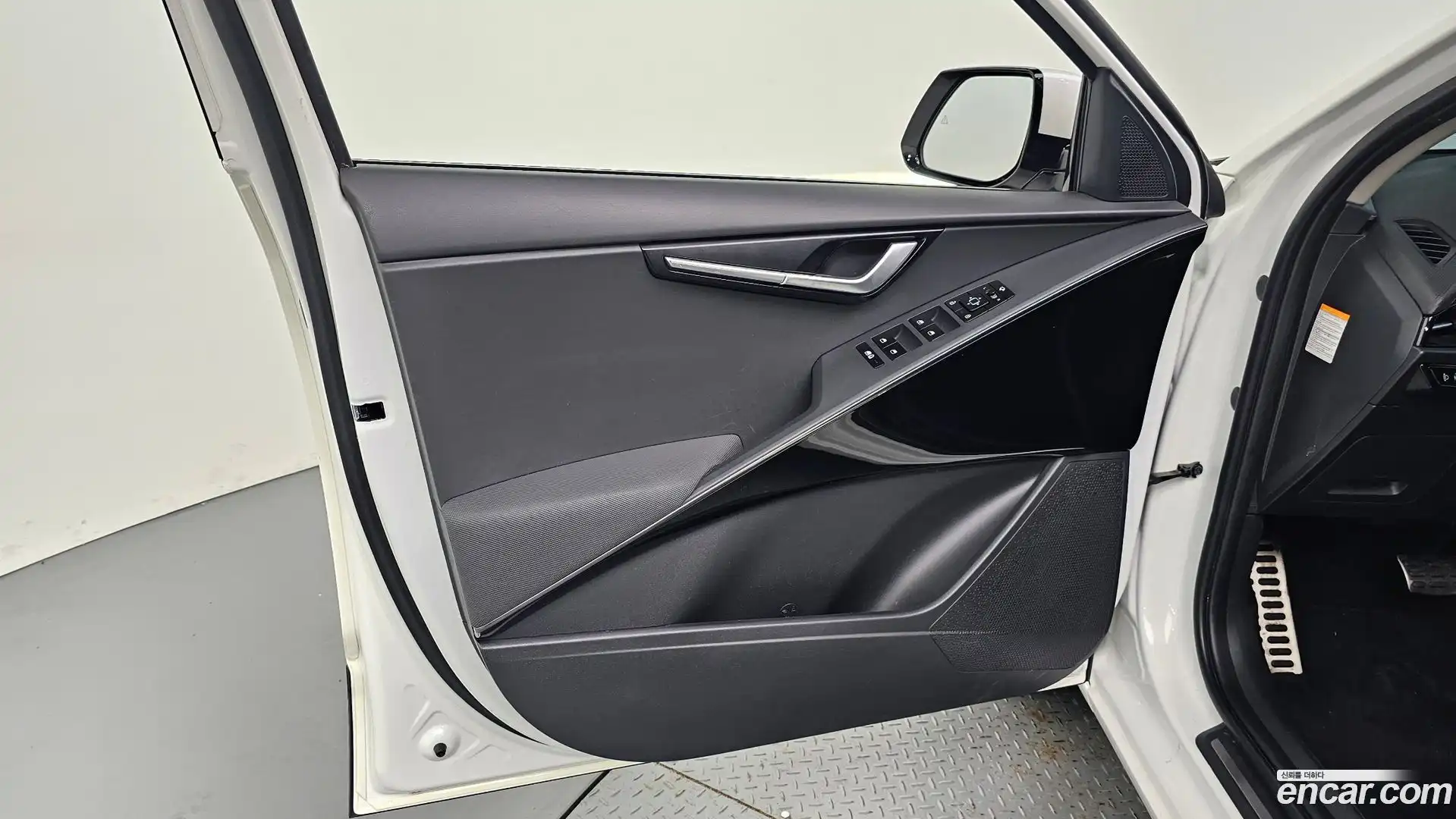 Niro Kia 2022.4-INNER-034