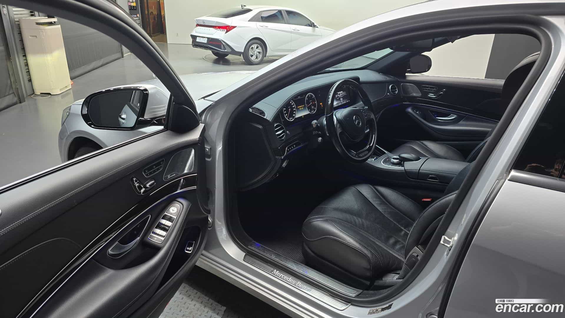 S-Class Mercedes-Benz 2015.2-INNER-010