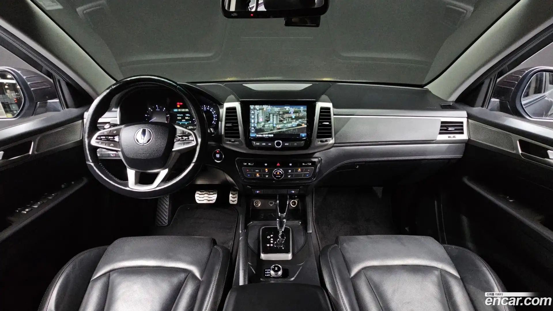 Rexton KG Mobility 2018.11-INNER-007