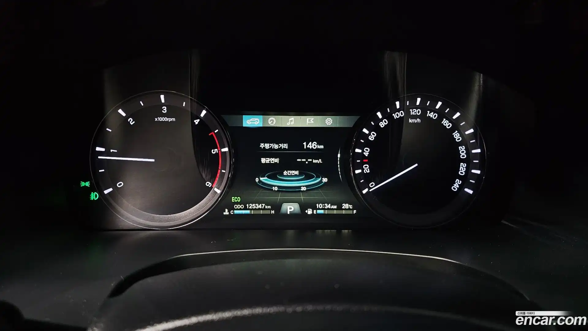 Rexton KG Mobility 2018.11-INNER-008