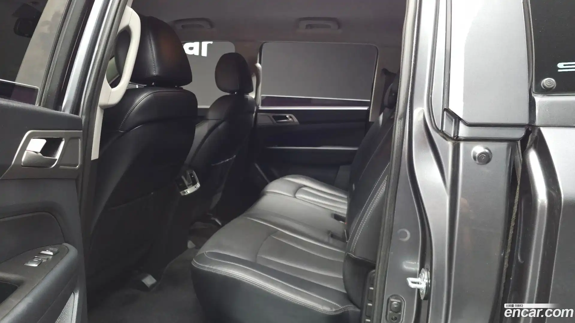 Rexton KG Mobility 2018.11-OPTION-015