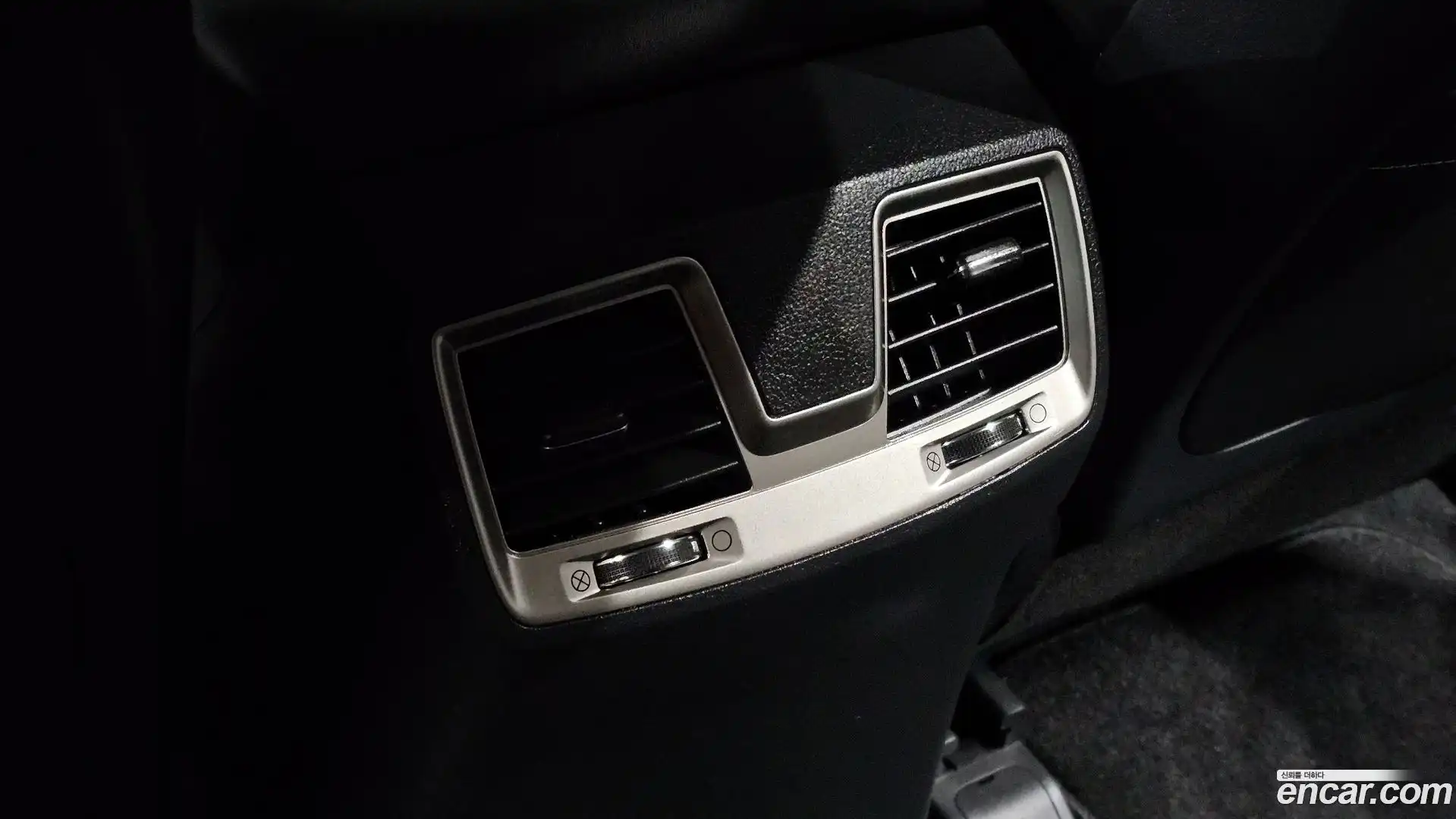Rexton KG Mobility 2018.11-OPTION-040