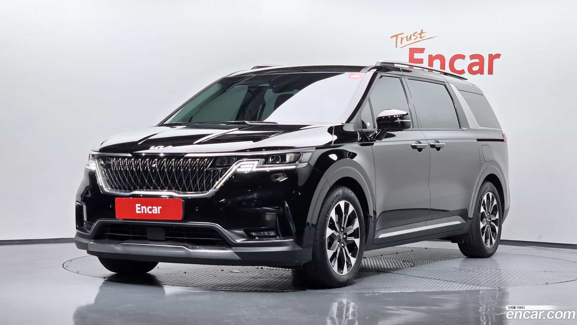 Canival Kia 2022.0-OUTER-001