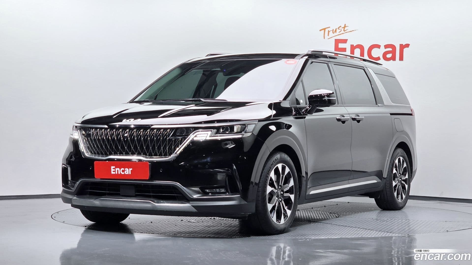 Main__Slider__Photo:Canival Kia 2022.0-0
