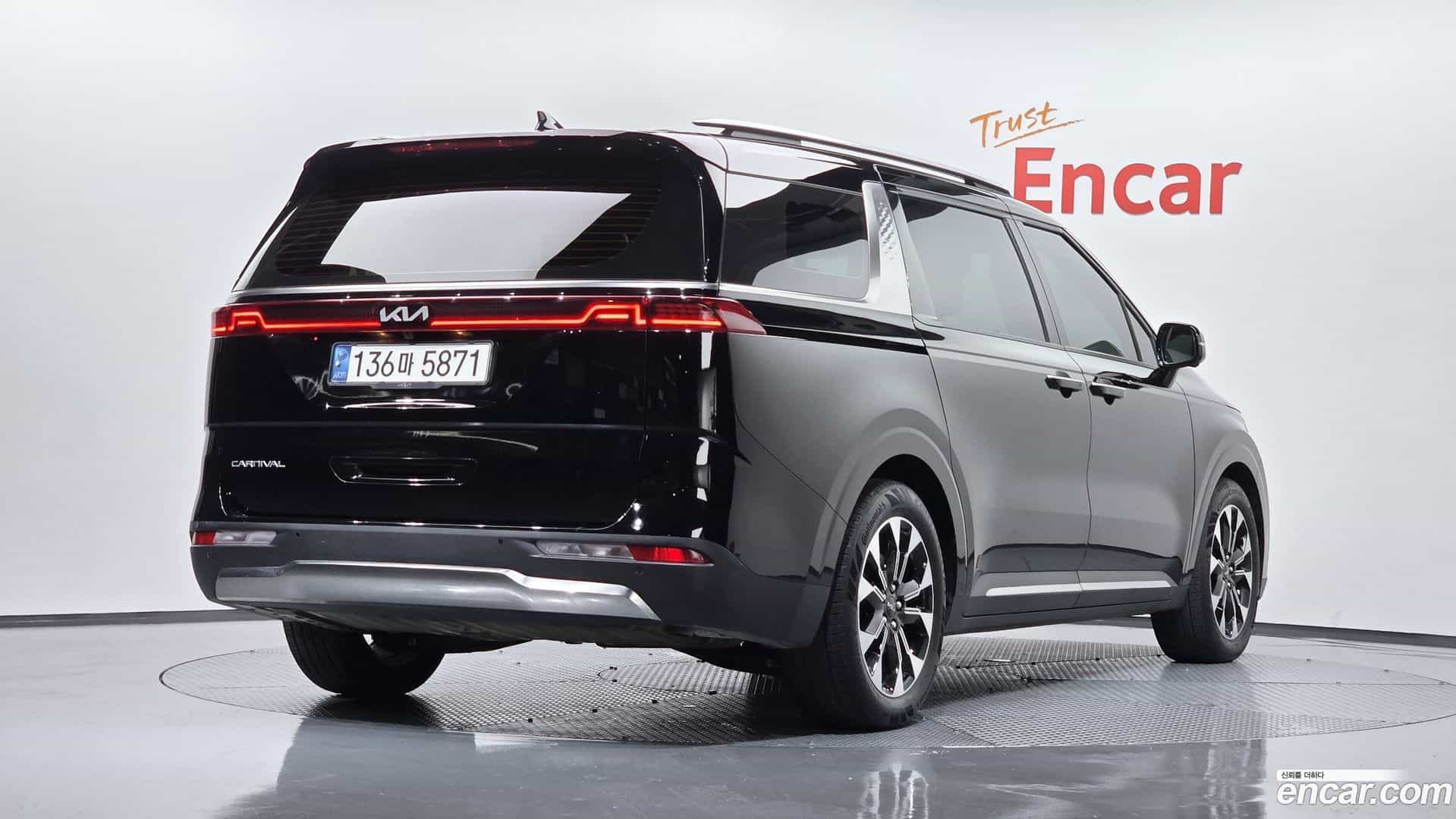 Canival Kia 2022.0-OUTER-002