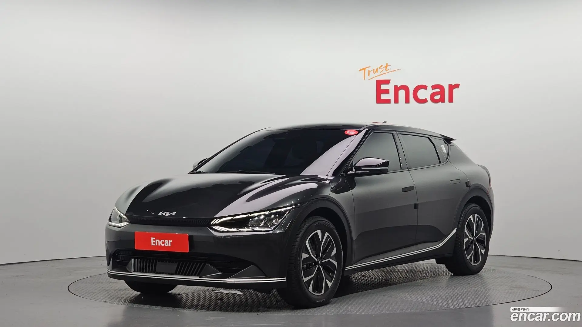 Main__Slider__Photo:EV6 Kia 2022.7-0