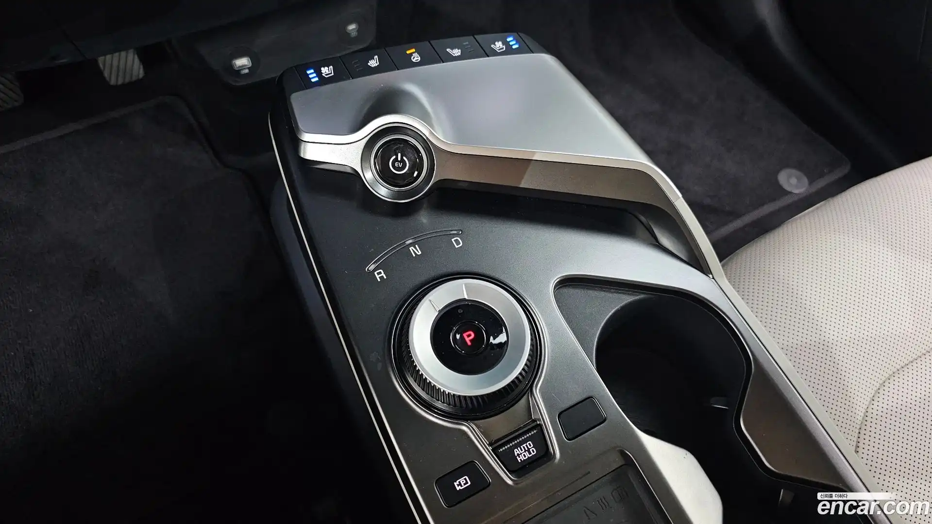 EV6 Kia 2022.7-INNER-009