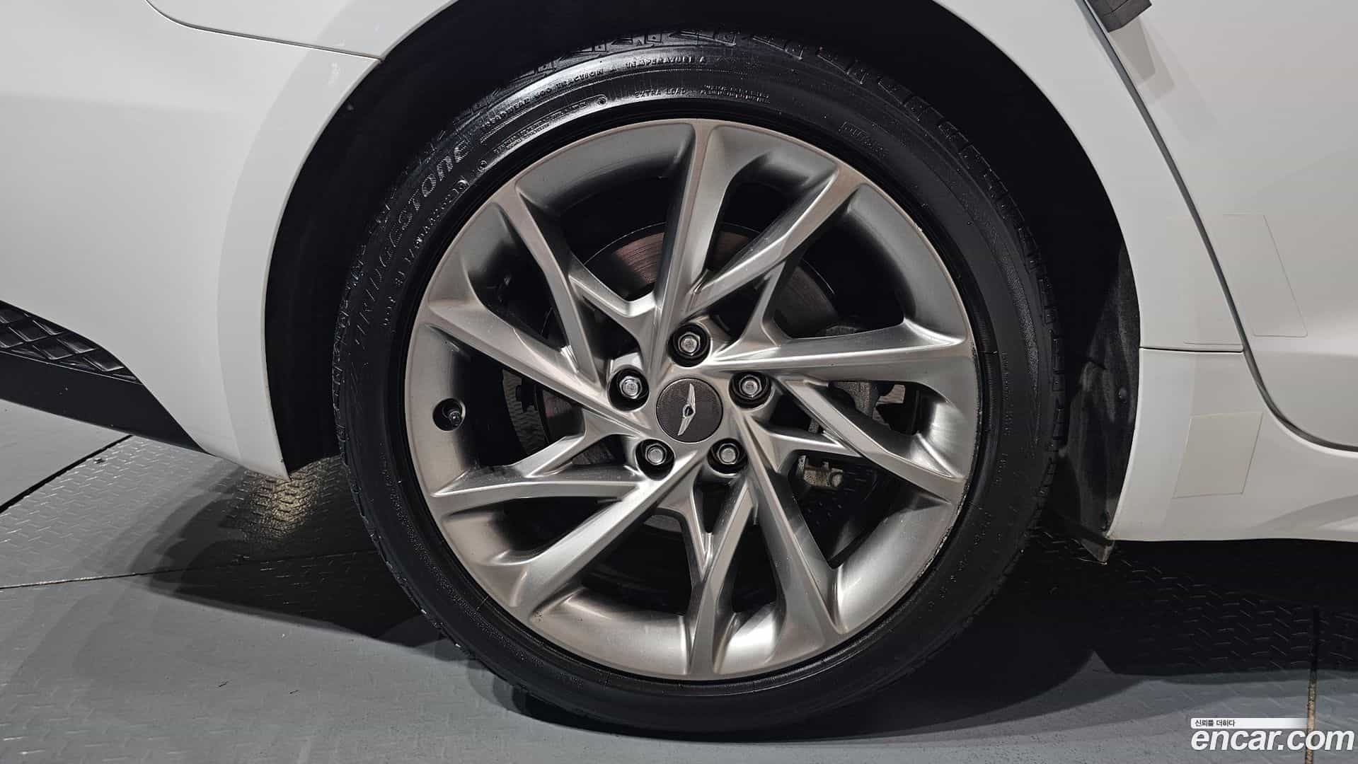 G70 Genesis 2021.9-OUTER-031
