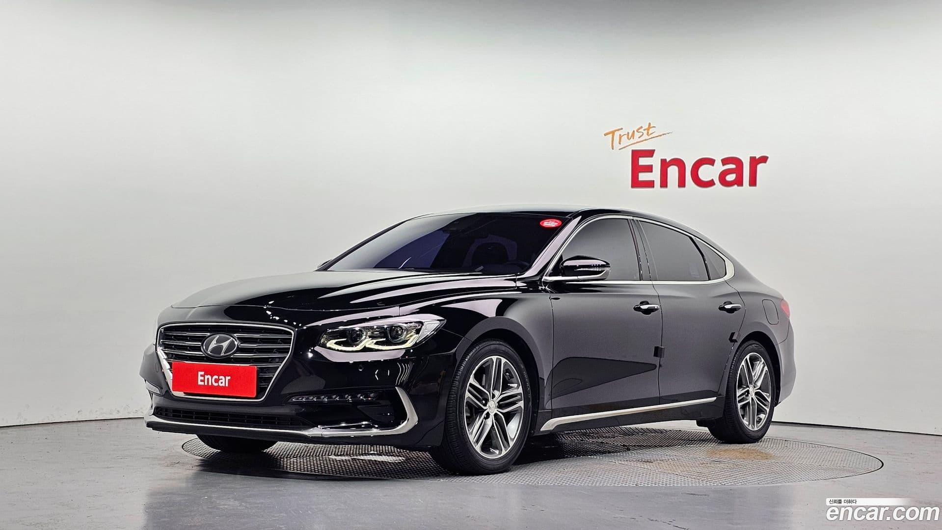 Main__Slider__Photo:Grandeur Hyundai 2017.3-0