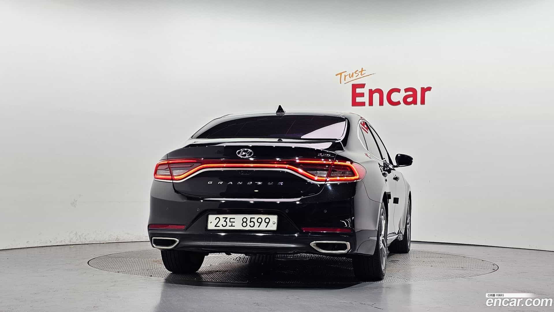Grandeur Hyundai 2017.3-OUTER-004