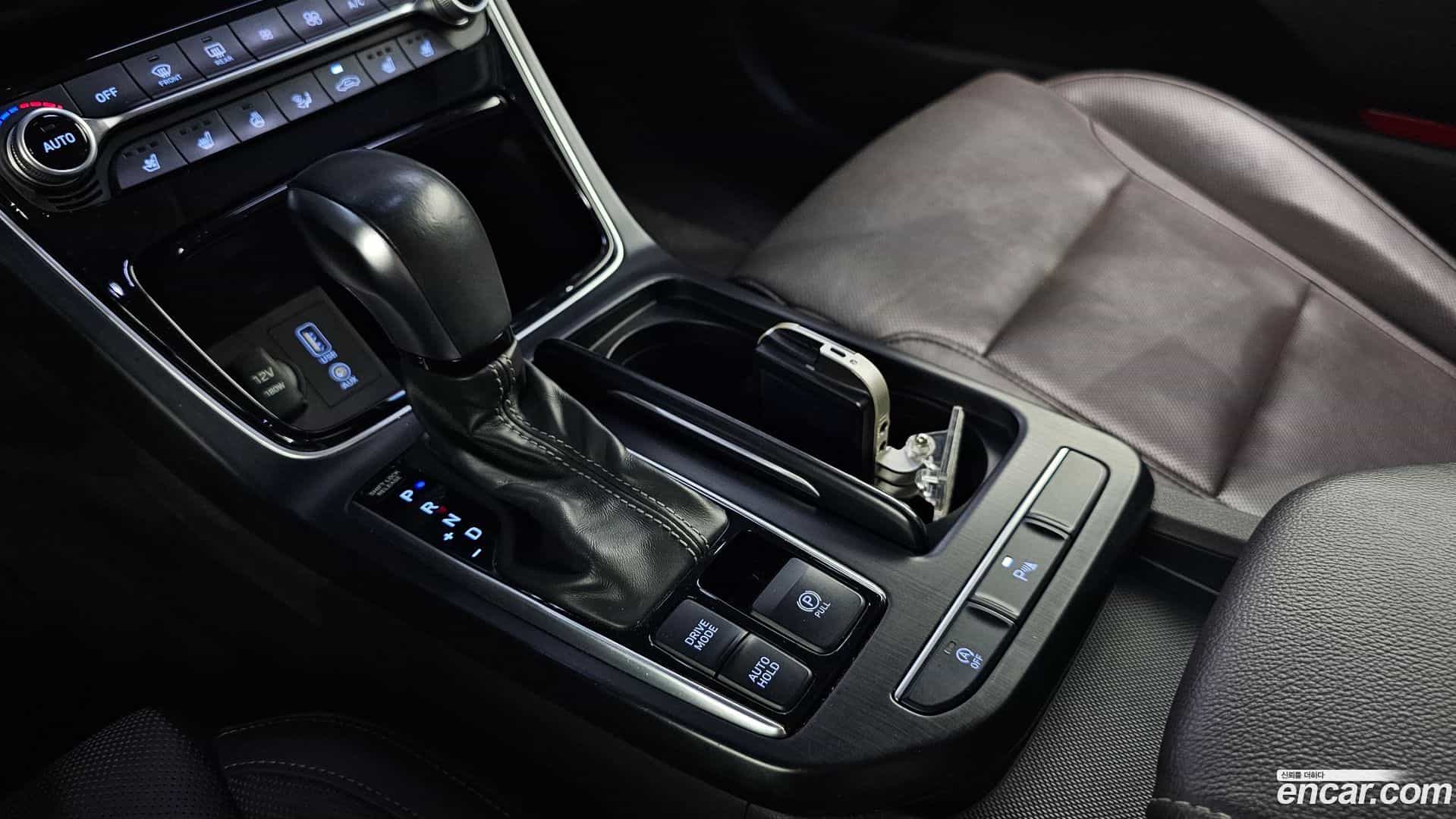 Grandeur Hyundai 2017.3-INNER-009