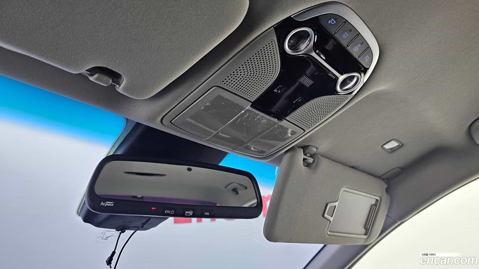 Grandeur Hyundai 2017.3-OPTION-022